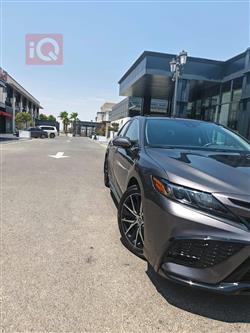 تۆیۆتا کامری